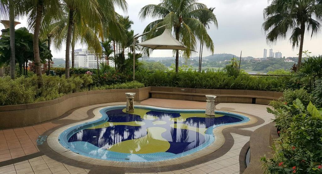 Qaiser Executive Stay East Lake Residence Kampong Bohol Luaran gambar