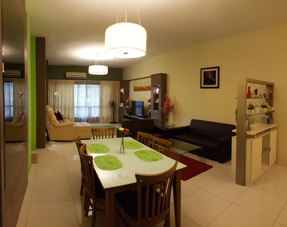 Qaiser Executive Stay East Lake Residence Kampong Bohol Luaran gambar